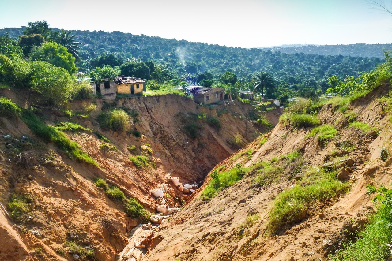 The Erosion Crisis Reshaping Tropical Cities